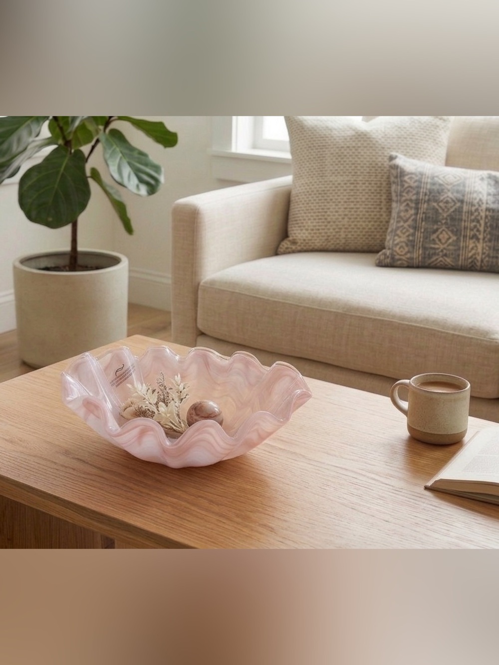 Murano art glass bowl ribboned pink hues and a scalloped edge made in Italy